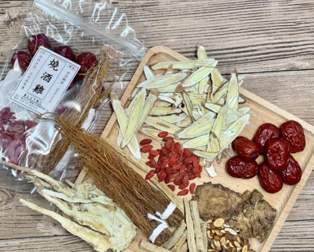 燒酒雞藥材 燒酒雞藥材