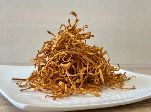 黃金蟲草好處 黃金蟲草好處