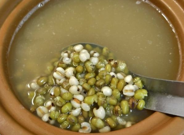 綠豆薏仁湯做法 綠豆薏仁湯做法