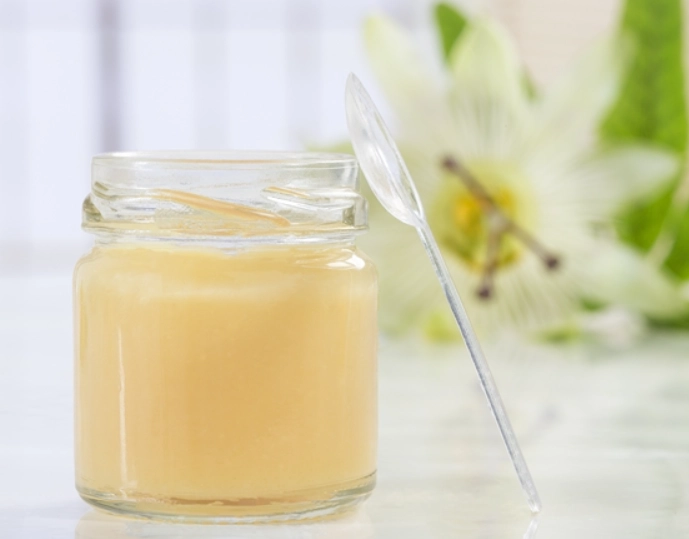 蜂王乳膠原蛋白一起吃 蜂王乳膠原蛋白一起吃